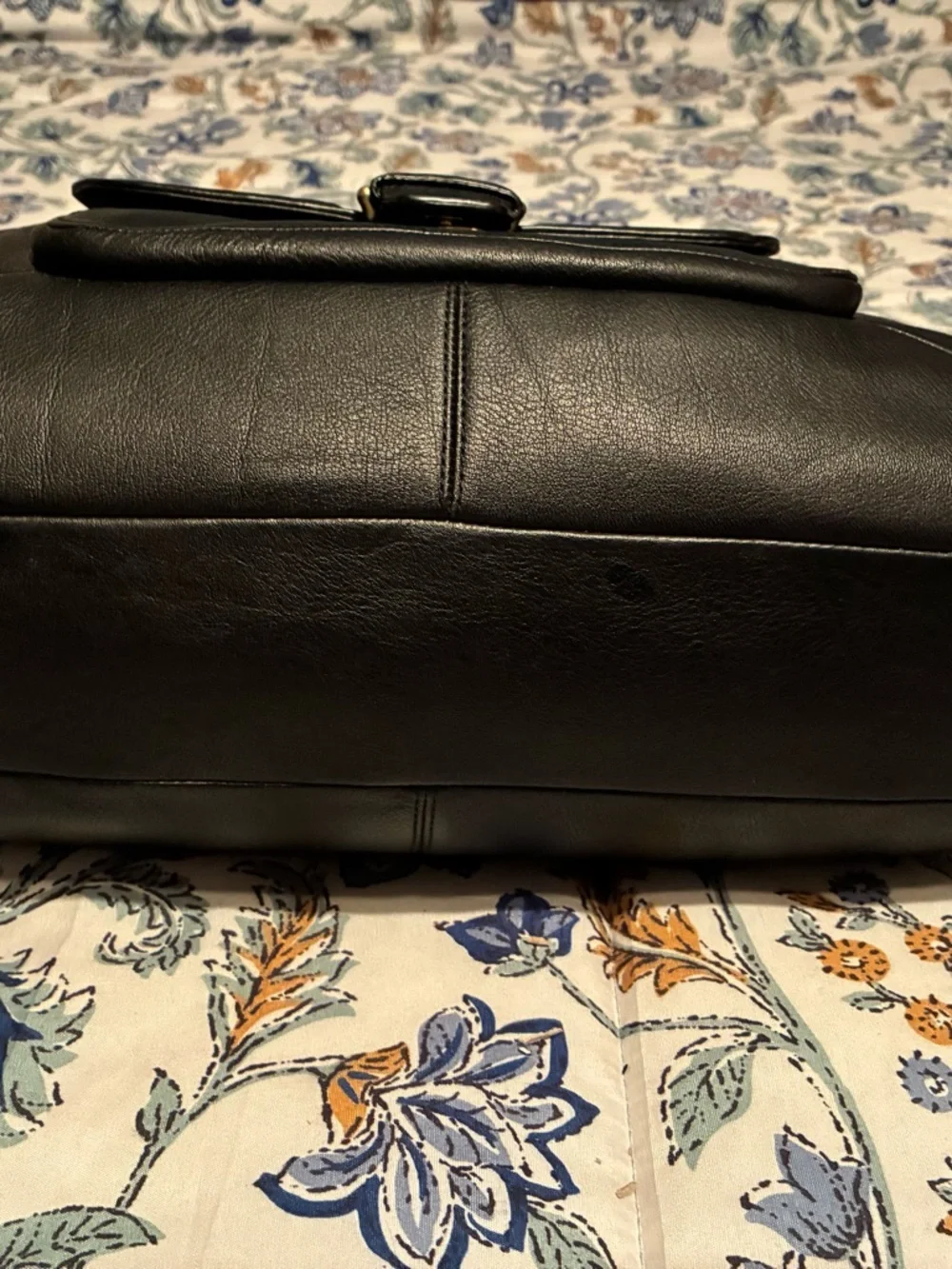 Coach Black Leather Shoulder Tote with Gold Hardware - Picture 10 of 11